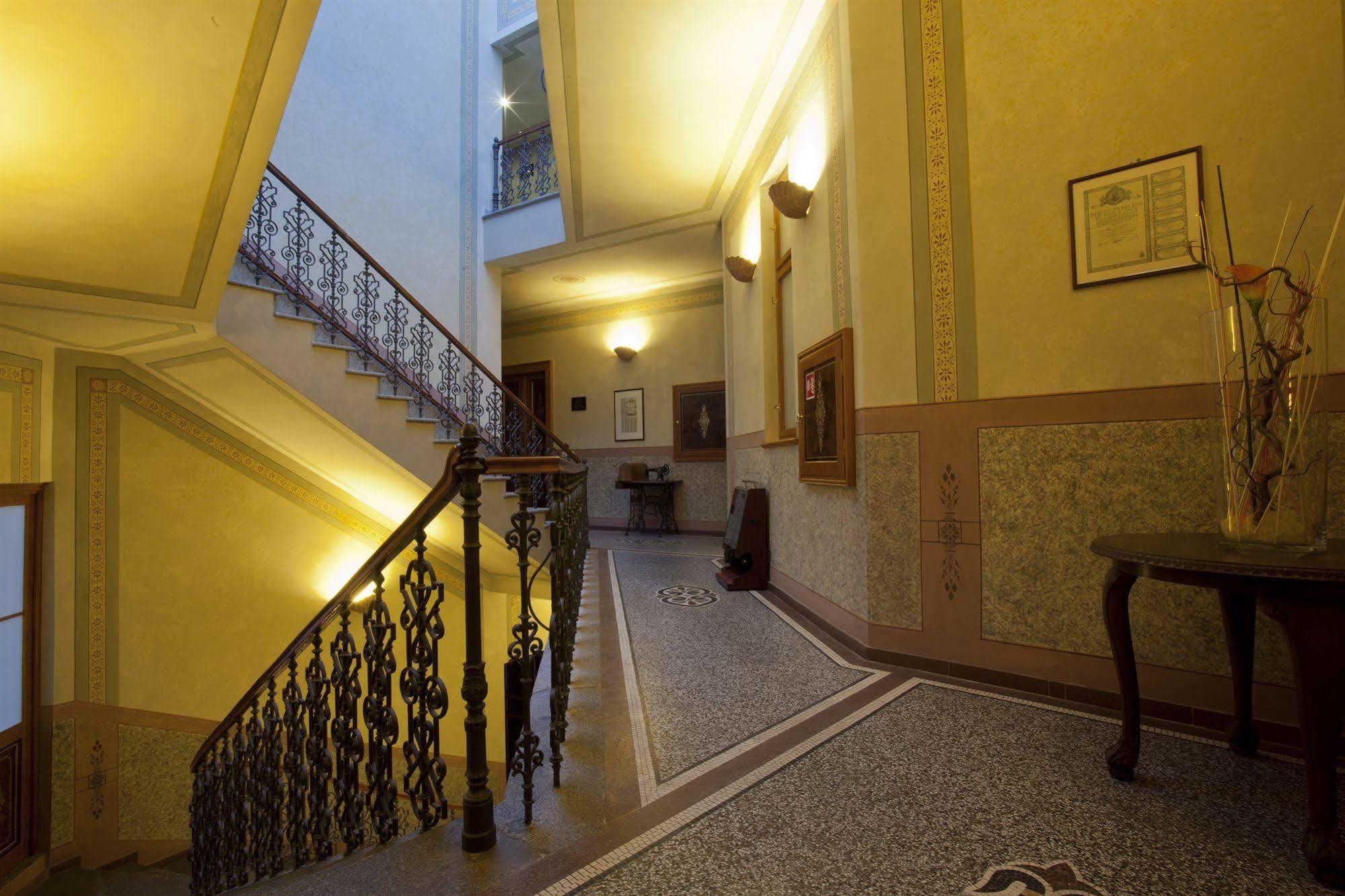 Deminka Palace Praha Exteriér fotografie